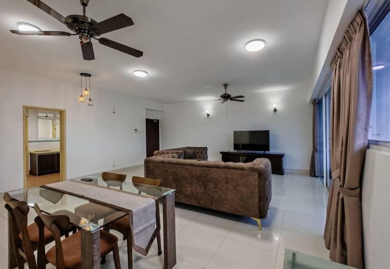 The Plaza Condominium