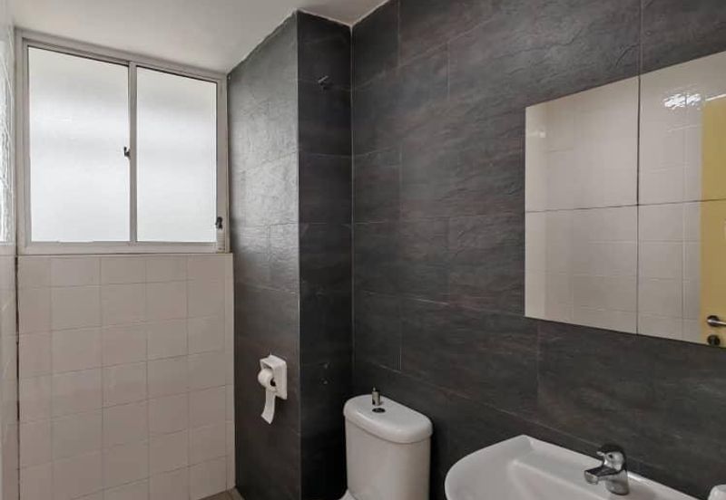 The Plaza Condominium