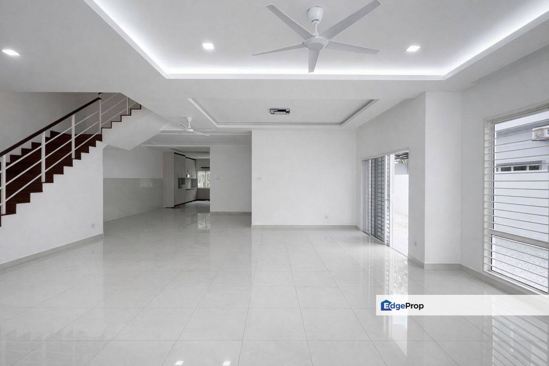 Triple Storey Semi Detached - Perdana Lake View East , Cyberjaya, Selangor, Cyberjaya