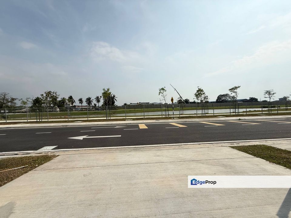 [Facing Lake] End Lot Double Storey Terrace, Casira 3 Bandar Bukit Raja, Klang, Selangor, Bandar Bukit Raja