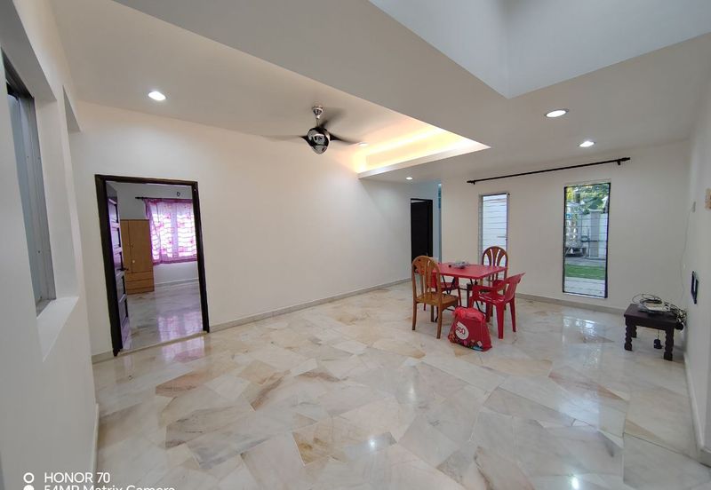 Jalan Makyong, Bandar Bukit Raja