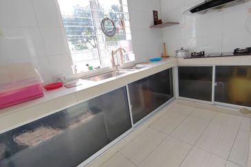 Jalan Makyong, Bandar Bukit Raja