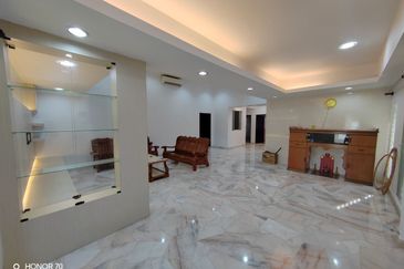 Jalan Makyong, Bandar Bukit Raja