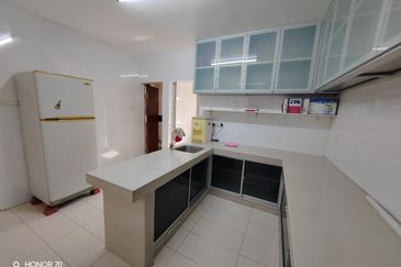 Jalan Makyong, Bandar Bukit Raja