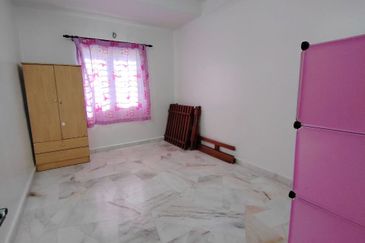 Jalan Makyong, Bandar Bukit Raja