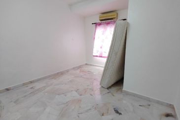 Jalan Makyong, Bandar Bukit Raja