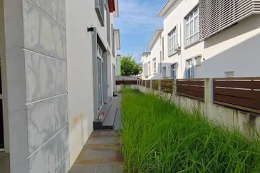 Casa Idaman, Setia Alam