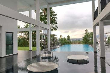 Duta Villa, Setia Alam