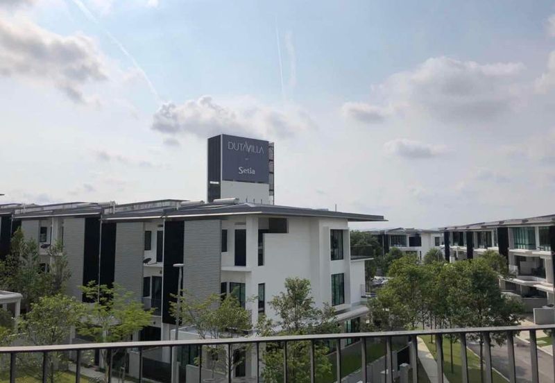 Duta Villa, Setia Alam