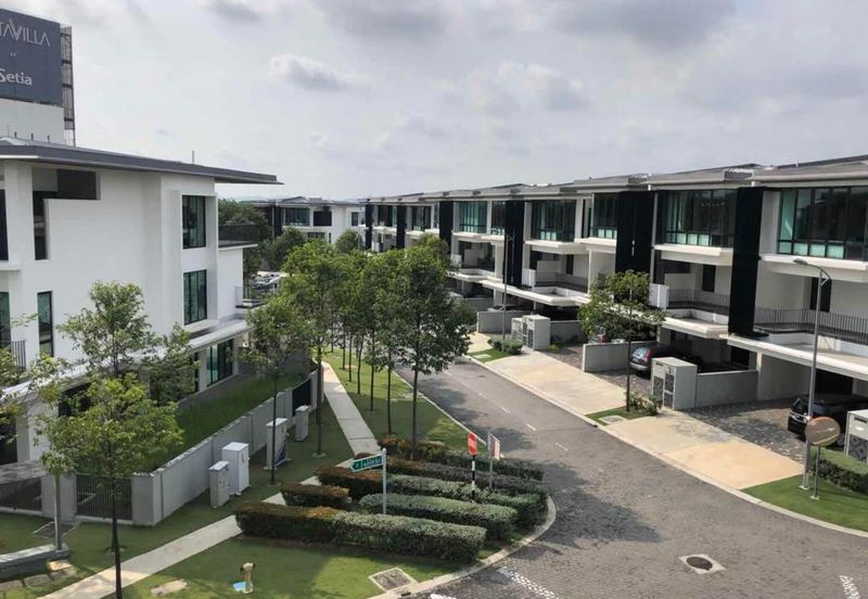 Duta Villa, Setia Alam