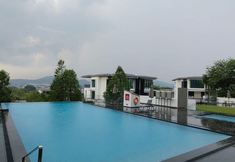 Duta Villa, Setia Alam