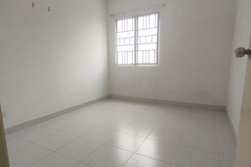 Seri Intan Apartments @ Setia Alam