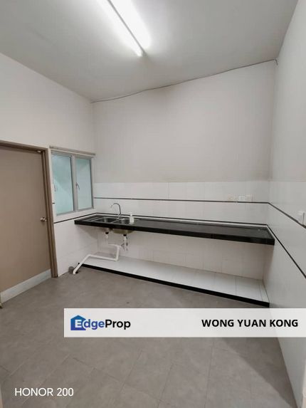 Exclusive unit Alam Nusantara Setia Alam with kitchen table top, Selangor, Setia Alam/Alam Nusantara