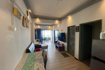 Paradise Lagoon Apartment