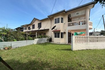 Jalan Kampung Pandan 