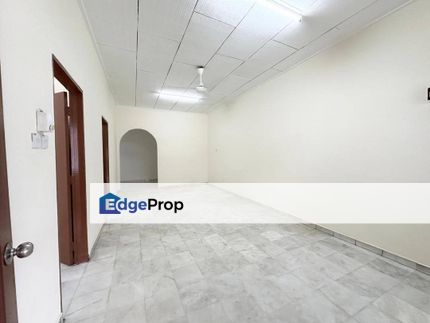 Taman Ungku Tun Aminah  Single Storey Terrace For Sale, Johor, Skudai