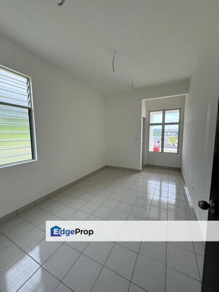 Bandar Putra Kulai Town House For Rent, Johor, Kulai