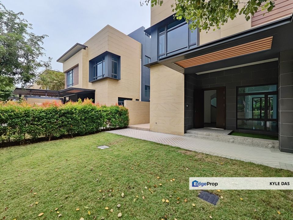 Forest City Golf Resort for Sale RM4,650,000 By KYLE DAS EdgeProp.my