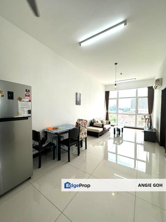 5 minutes to CIQ JOHOR BAHRU Paragon ServiceApartment , Johor, Johor Bahru