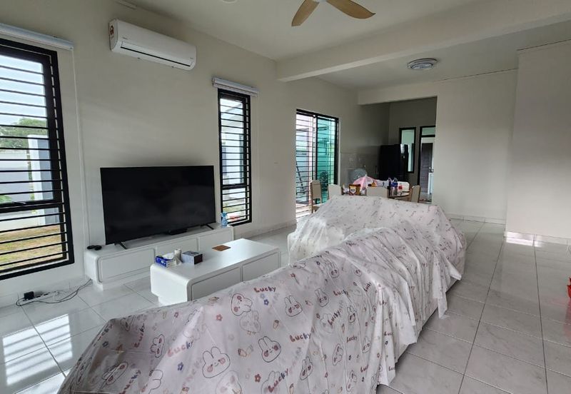 Desa Palma, Nasa City