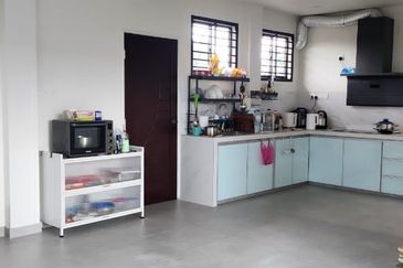 Desa Palma, Nasa City