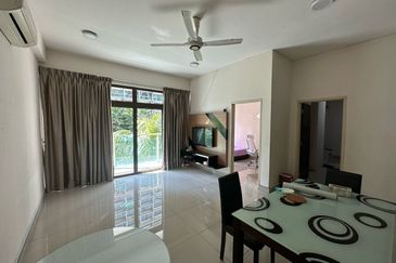 Palazio ( Pangsapuri Mayland Austin )