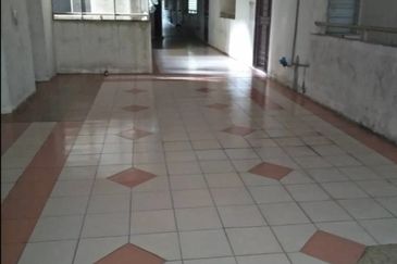 Villa Krystal, Bandar Selesa Jaya