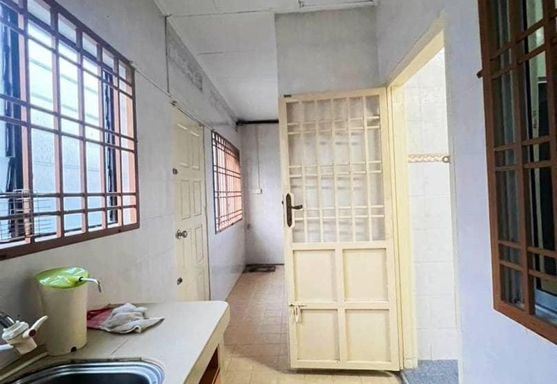 Bandar Baru Seri Alam