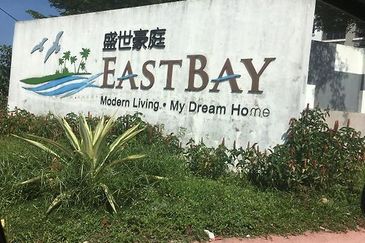 Eastbay Luxury Apartment