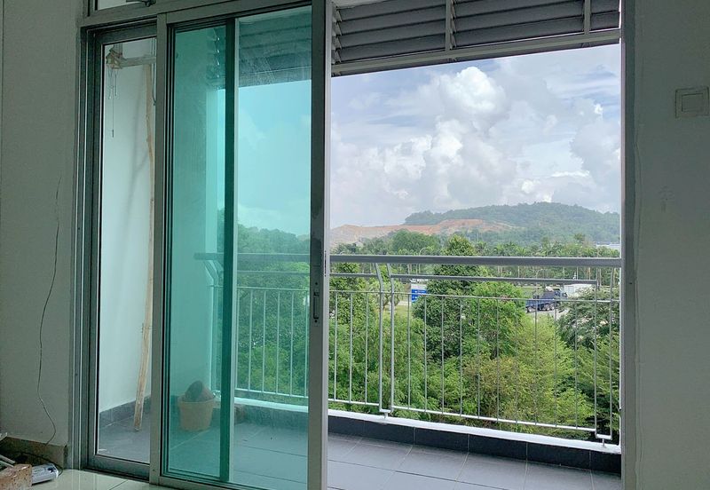 Eastbay Luxury Apartment