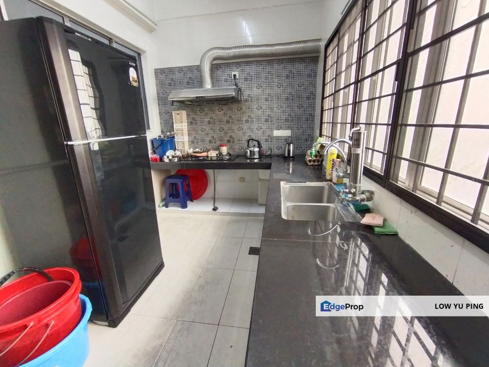 Fully furnished room for rent at SS2 Petaling Jaya, Selangor, Petaling Jaya