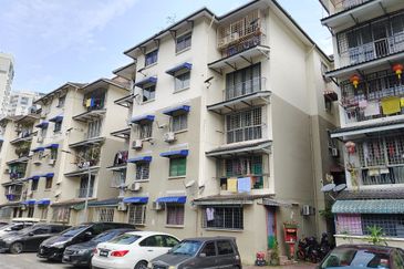Pandan Heights Condominium