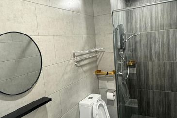 Meta Residence @ Meta City