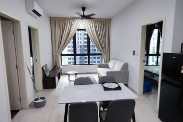 Meta Residence @ Meta City