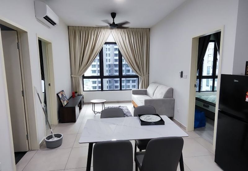 Meta Residence @ Meta City