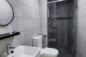 Meta Residence @ Meta City