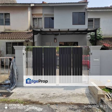 2 Storey Low Cost Fully Renovated Sri Putri Kulai For Sale Full Loan, Johor, Kulai