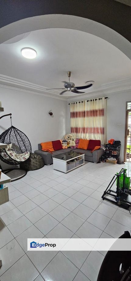 SRI AWANA TOWNHOUSE SELESA JAYA GROUND FLOOR FULLY RENOVATED FOR SALE FULL LOAN, Johor, Skudai