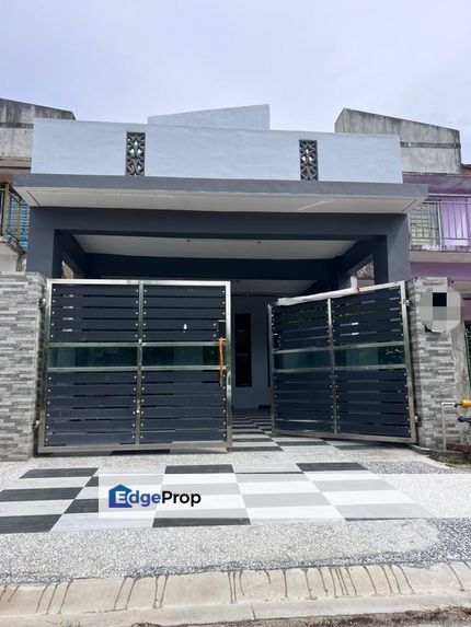 2 STOREY FULLY RENOVATED TMN SCIENTEX PASIR GUDANG FOR SALE FULL LOAN, Johor, Pasir Gudang