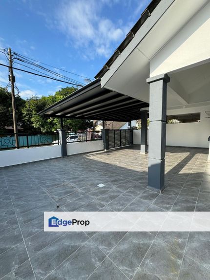 1.5 STOREY SEMI-D FULLY RENOVATED MEGAH RIA MASAI FOR SALE, Johor, Masai