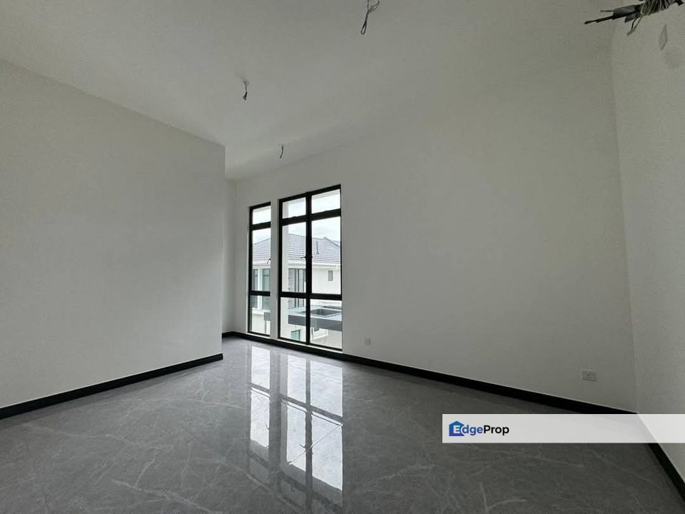 BRAND NEW 2 STOREY SEMI-D SETIA TROPIKA FOR SALE🤩‼️, Johor, Setia Tropika