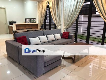 3 strorey cluster at The Canal Garden for rent, Johor, 