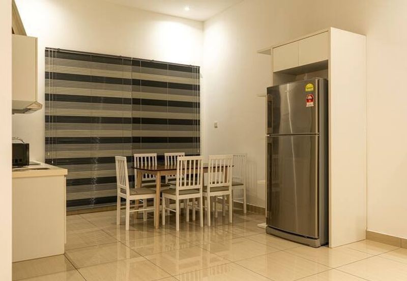 MANHATTAN @ Austin Heights