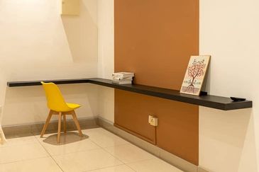 MANHATTAN @ Austin Heights