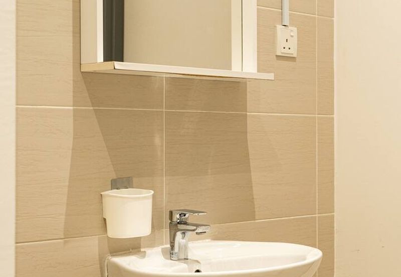 MANHATTAN @ Austin Heights