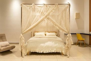 MANHATTAN @ Austin Heights