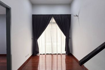 The Canal Garden South, Horizon Hills