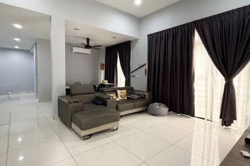 The Canal Garden South, Horizon Hills