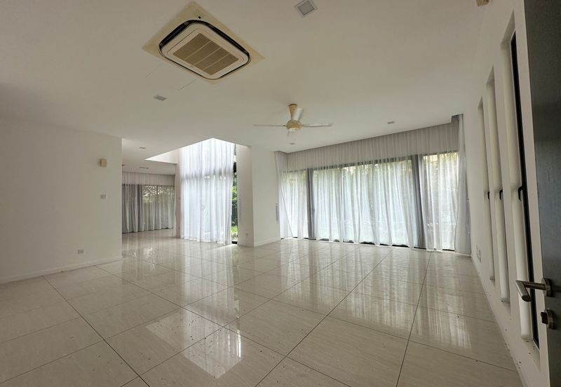 Bayou Creek, Leisure Farm