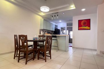 2-Storey Terrace at The Golf East, Horizon Hills for sale